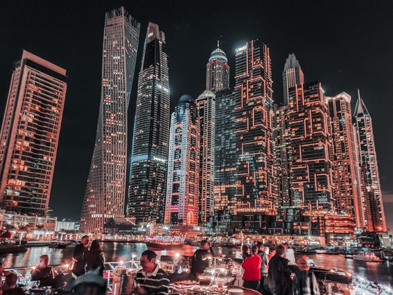 dubai skyscraper
